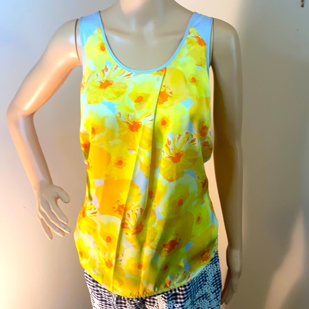 Caslon tank top size Small yellow and gray print